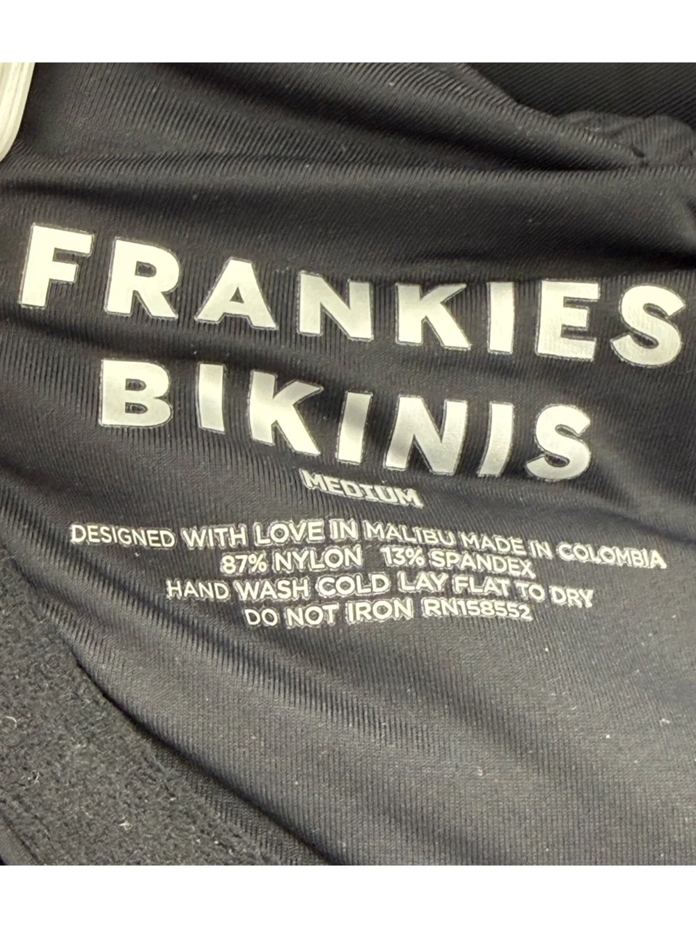 NWT! Frankies Bikinis Birdie Bikini Top in black